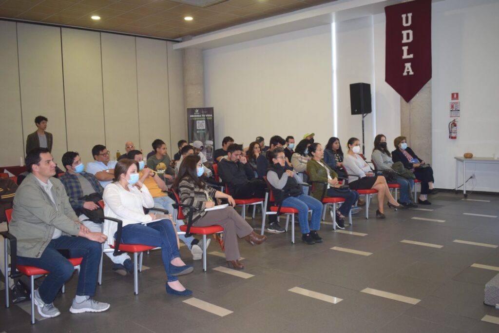 Diplomando cannabis Ecuador